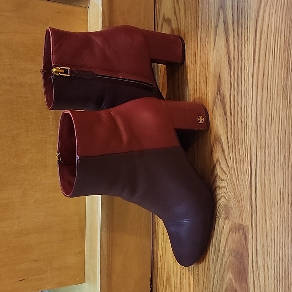 Tory Burch ankle boots burghendy and red size 6 M